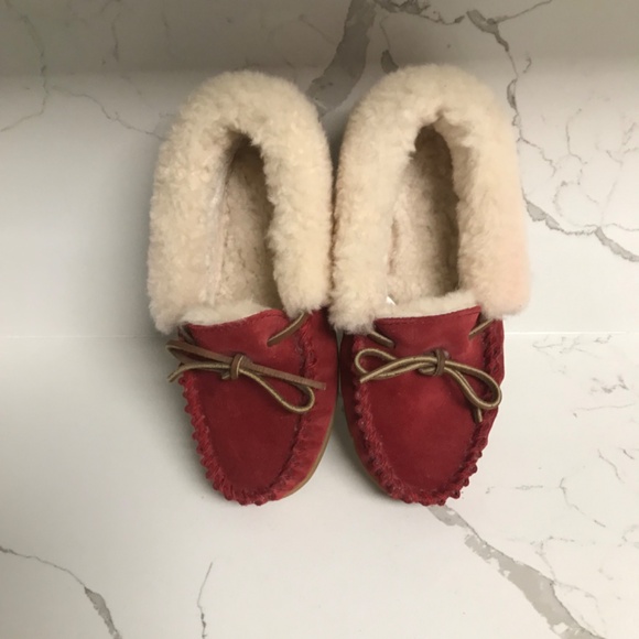 L. L. Bean Women’s Wicked Good Suede Moccasins US 5 M Dark Red - Picture 2 of 8